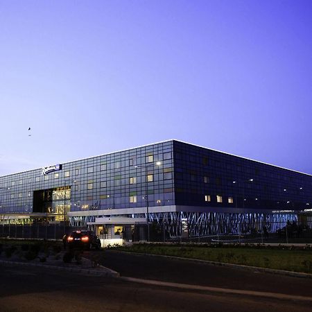 Radisson Blu Hotel, Abidjan Airport Exterior foto