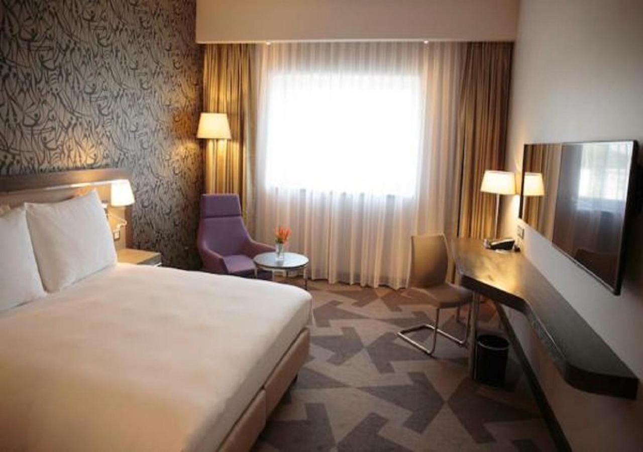 Radisson Blu Hotel, Abidjan Airport Exterior foto